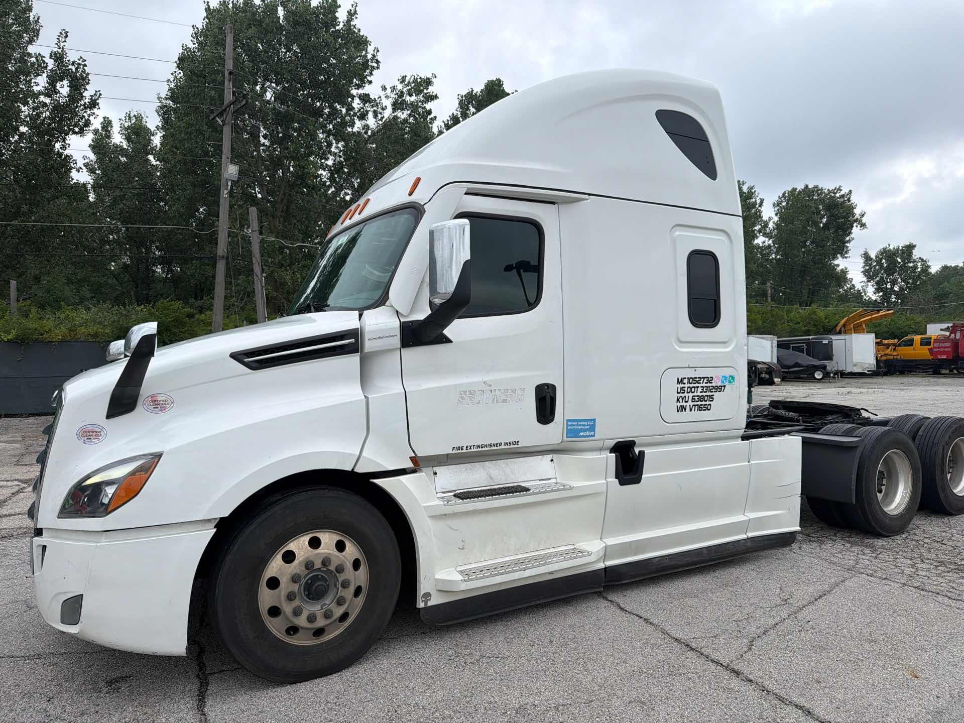 2025 Freightliner Cascadia 126