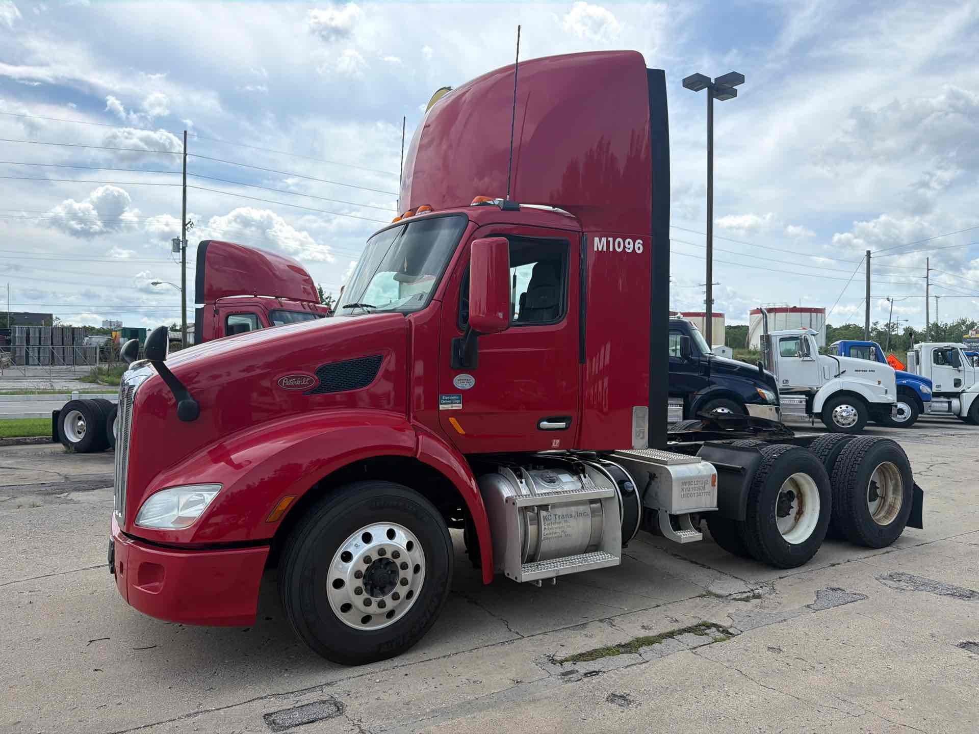 2019 Peterbilt 579