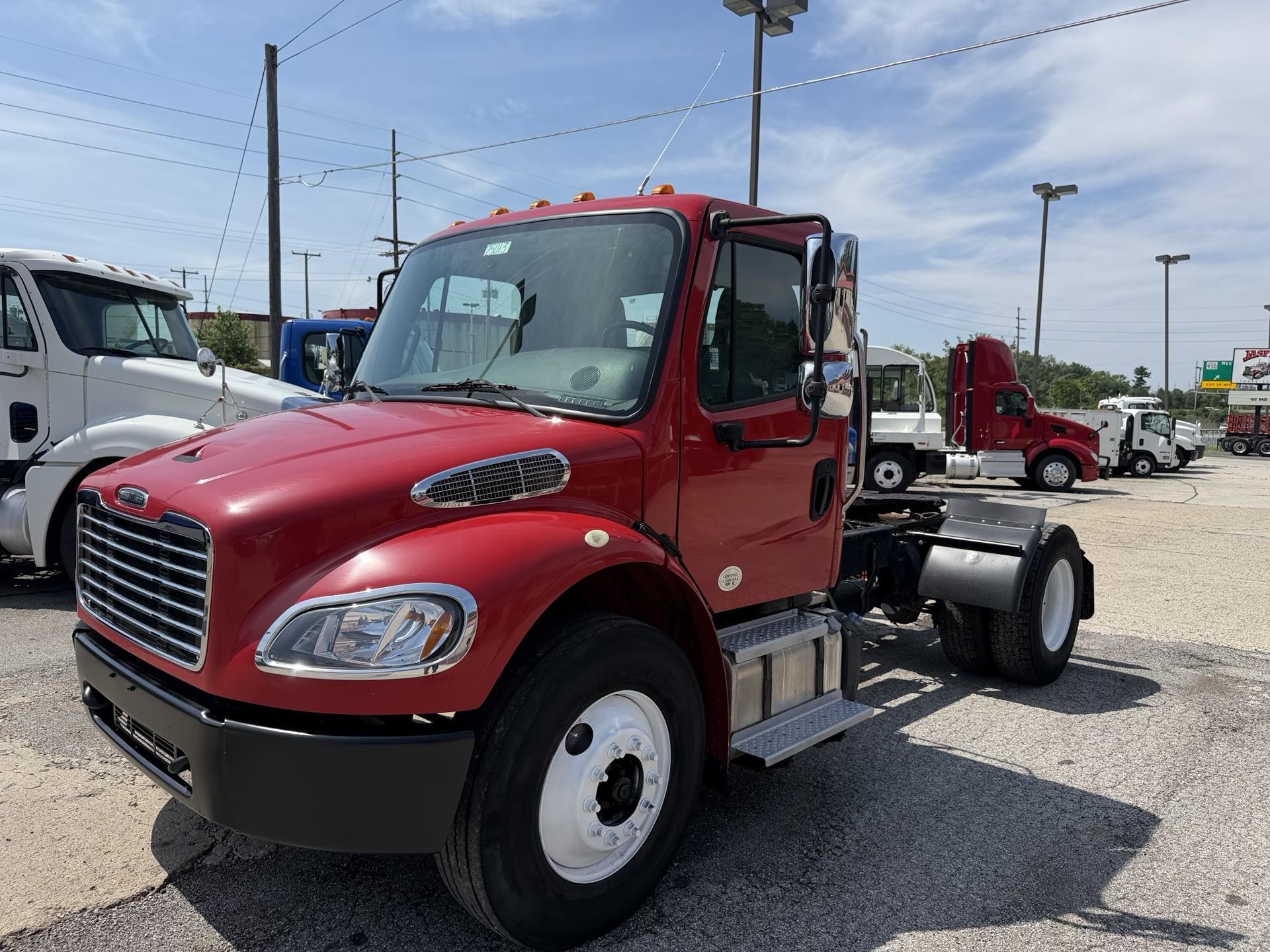 2015 Freightliner M2