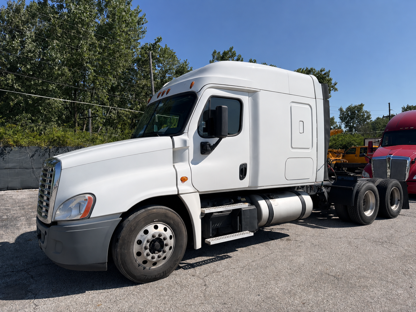 2018 Freightliner Cascadia 125