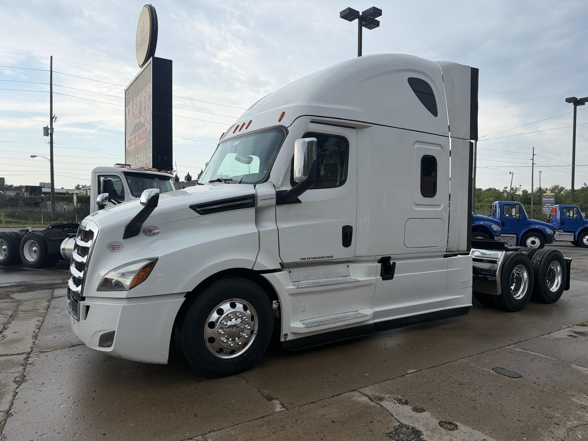 2025 Freightliner Cascadia 126
