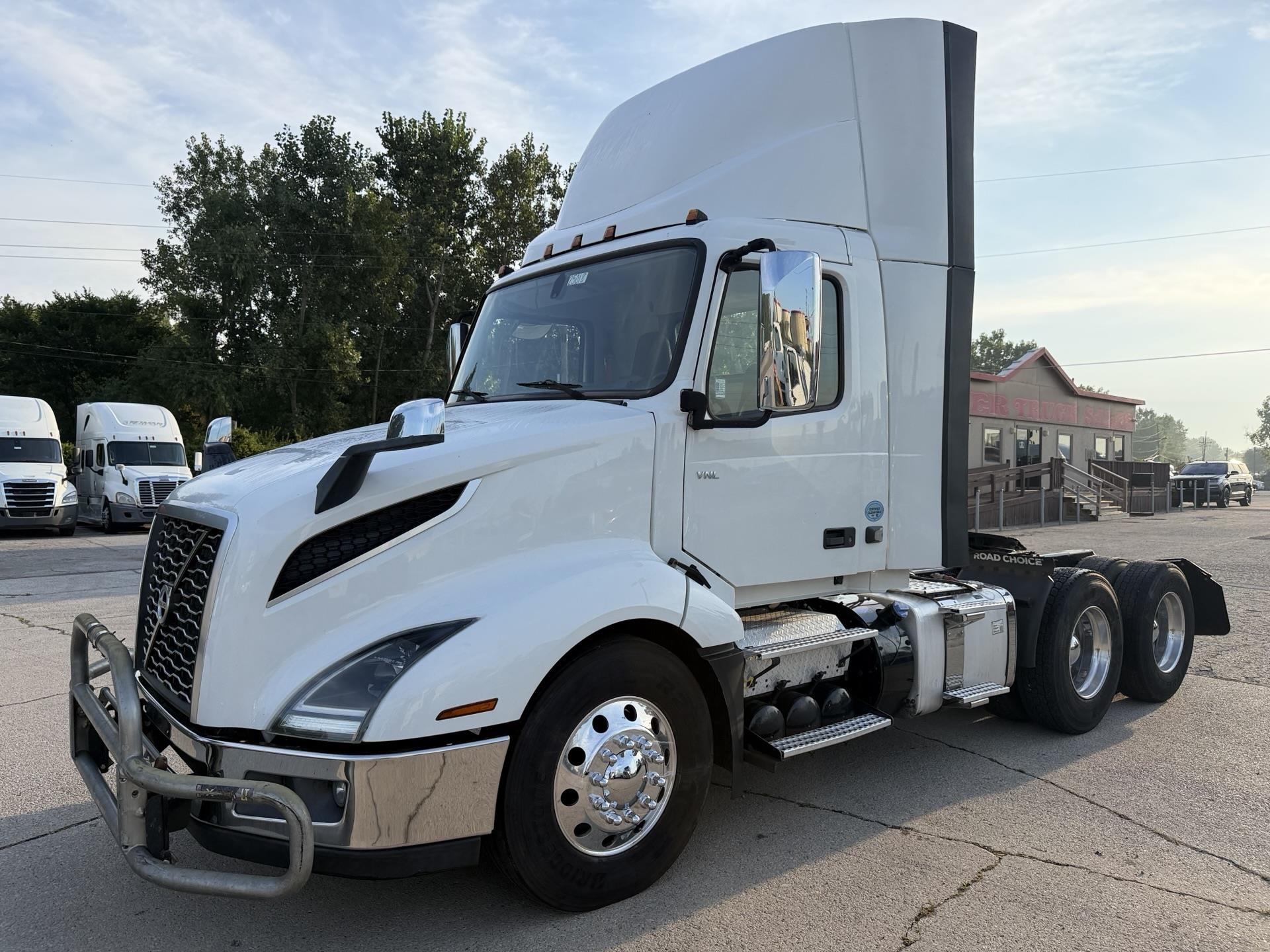 2021 Volvo VNL