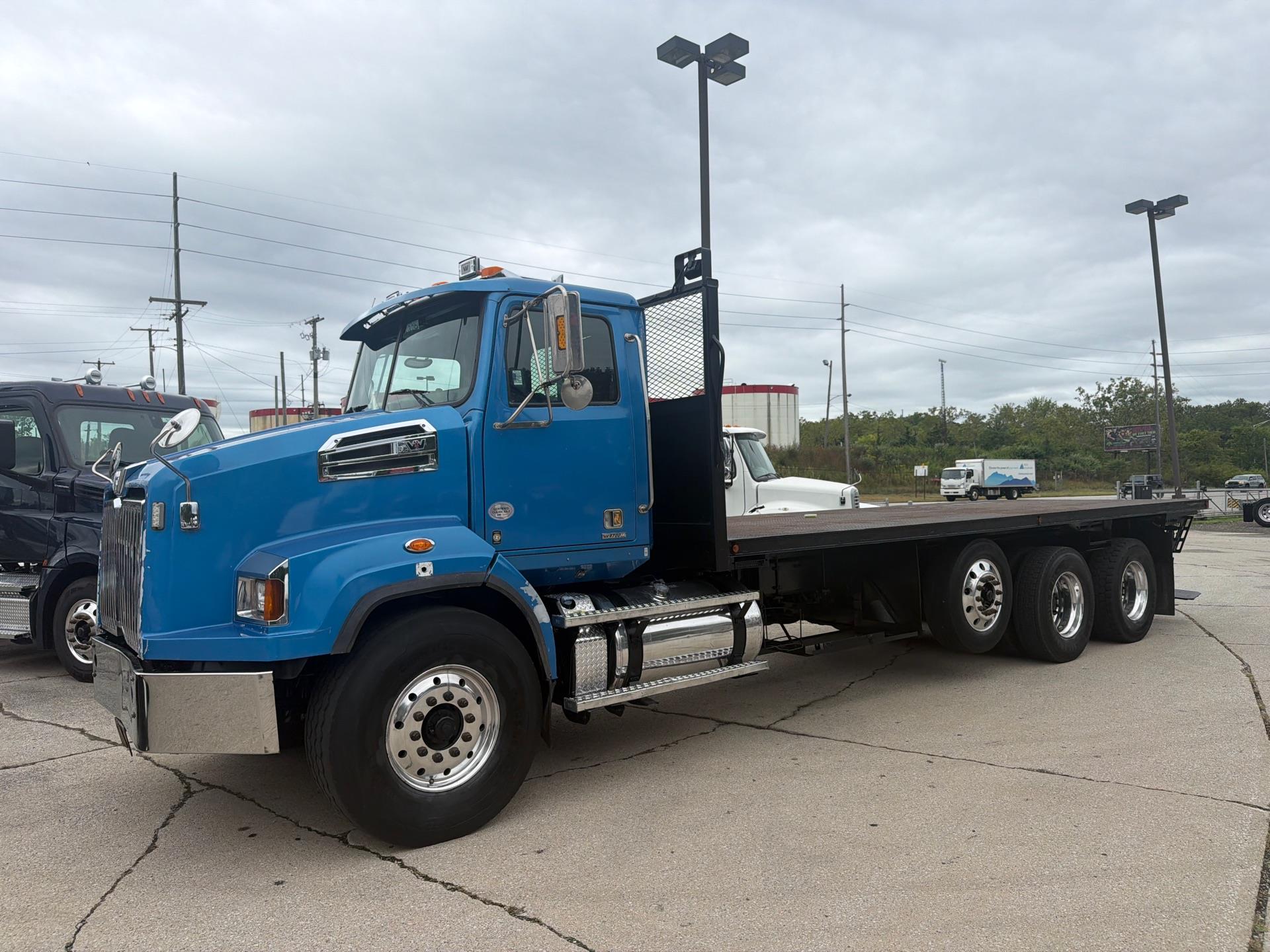 2016 Western Star 4700SB