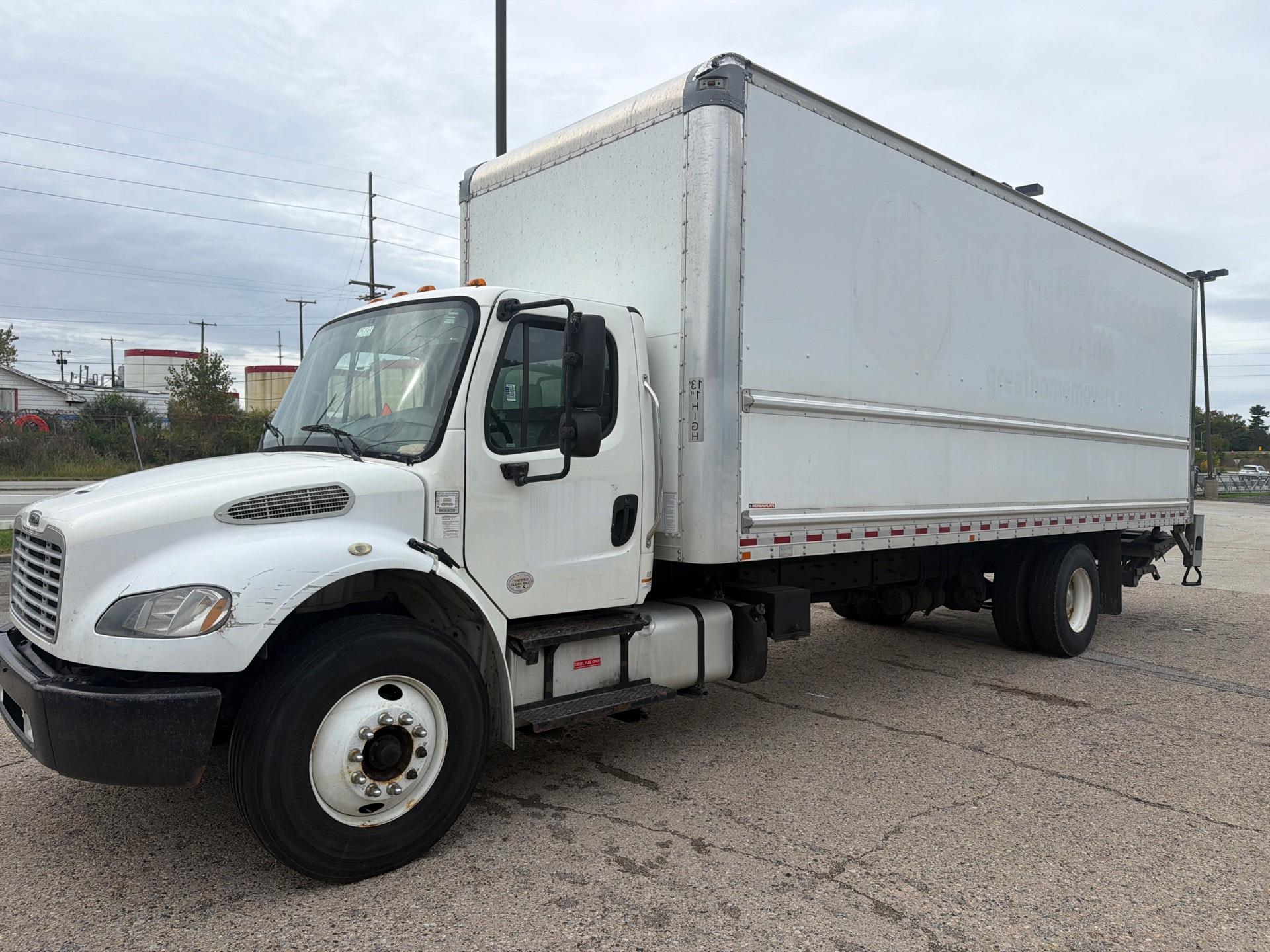 2018 Freightliner M2 106