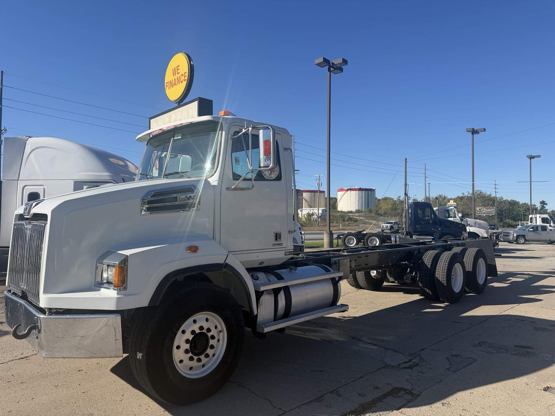 2020 Western Star 4700SB