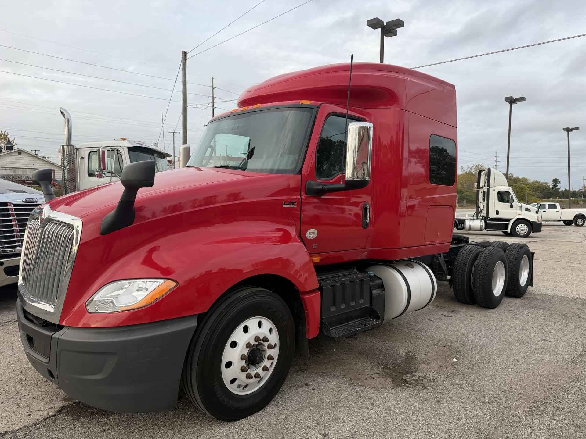 2021 International LT625