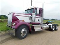 2019 Kenworth W900L