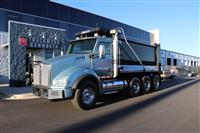 Used 2017 Kenworth T880 for Sale