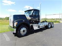 2020 Kenworth W990