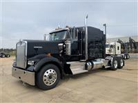 2020 Kenworth W900L